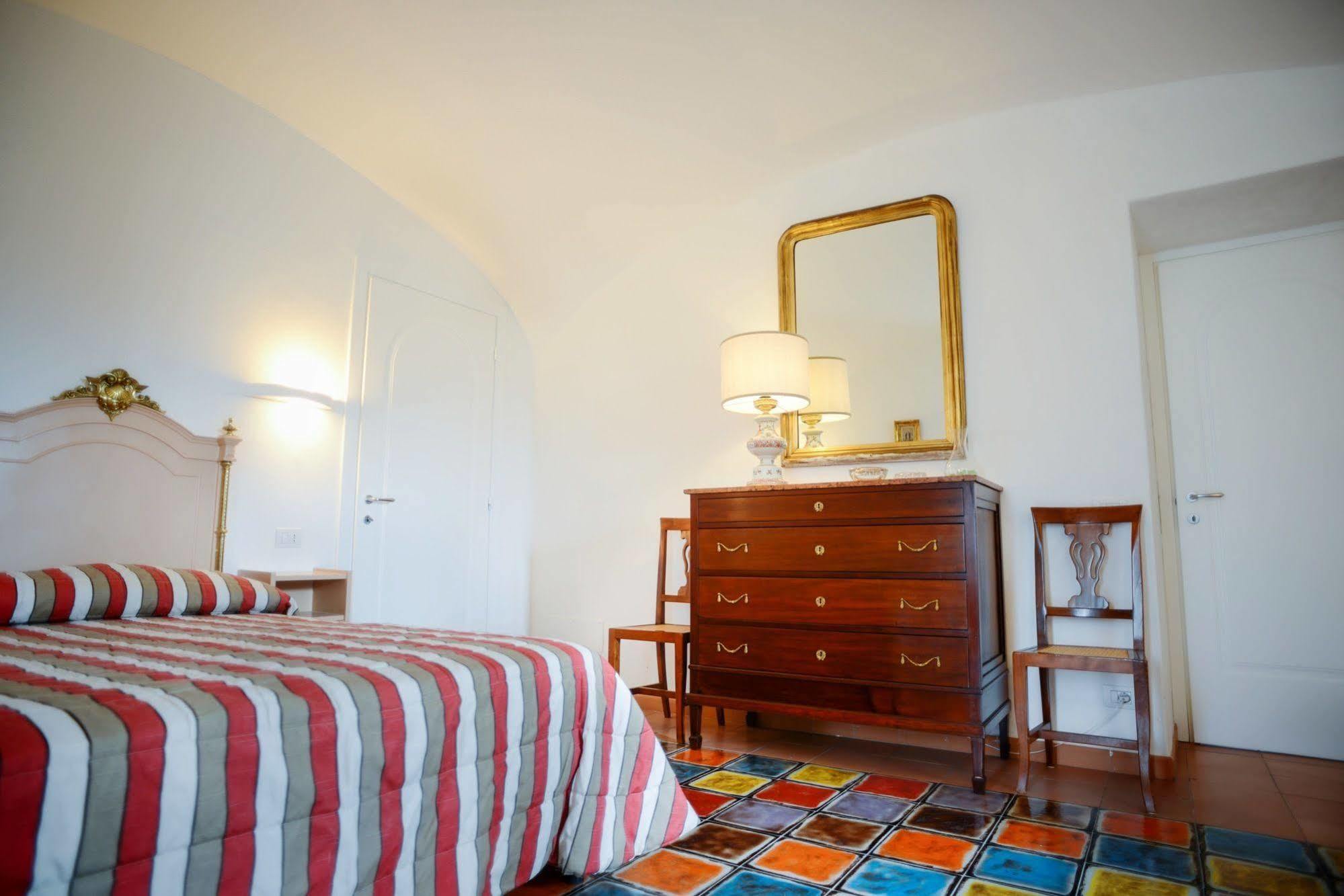 La Casa Di Carla Apartment Ravello Bagian luar foto